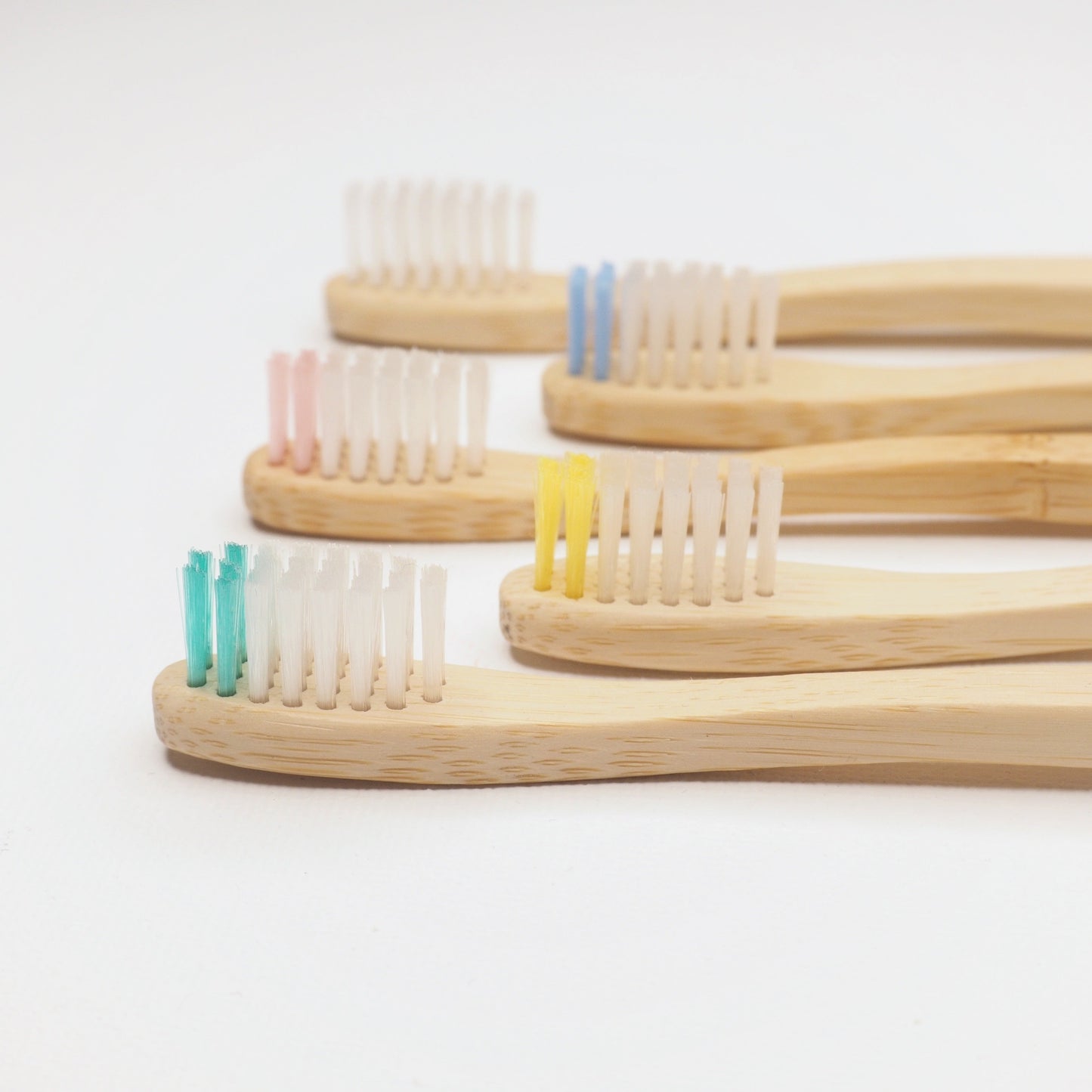 My Boo Company -- Brosse à dents enfant en bambou (souple transparent)